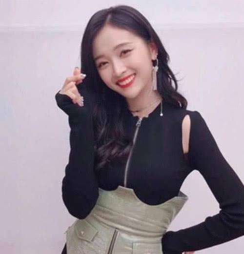 娱乐圈吃瓜爆料吴宣仪,揭秘背后真相与争议(图2) 娱乐圈吃瓜爆料吴宣仪,揭秘背后真相与争议(图2)